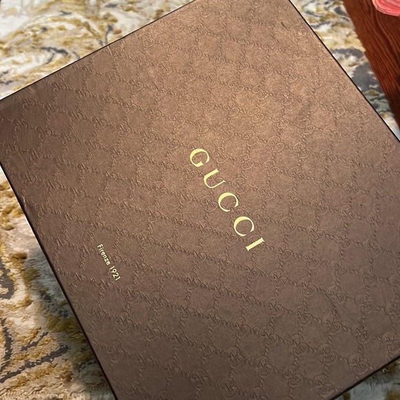 Gucci suede studded boots have been worn size 38 - Picture 13 of 13